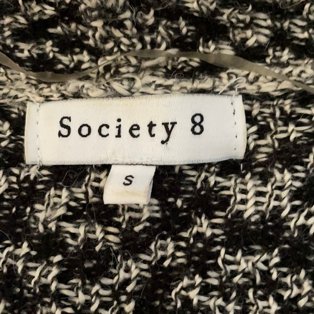 Size Small Society 8 Aztec knit cardigan